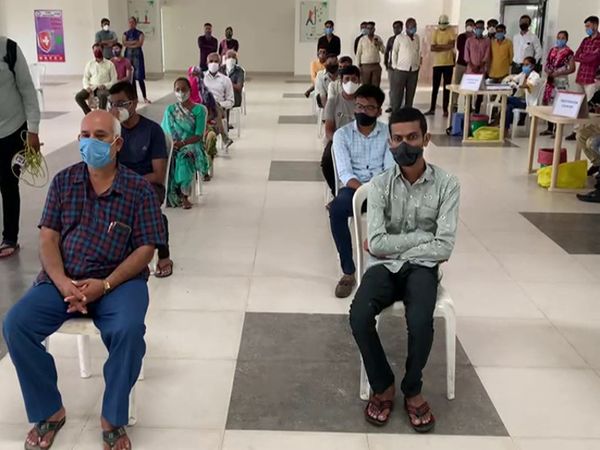 કોઈ રેક્સિસ્ટ્રેશન નહીં વેક્સિન જીવન શકાશે.