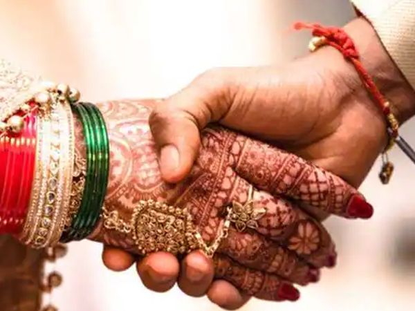 તસવીર પ્રતિકાત્મક છે