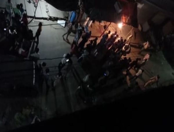 इलाके में अफरा तफरी का माहौल