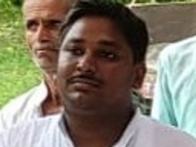 पुलिस ने फायरिंग से किया इंकार, आरोपी वार्ड सदस्या ने दर्ज कराई प्राथमिकी |  Police denied firing, accused ward member lodged an FIR - Dainik Bhaskar