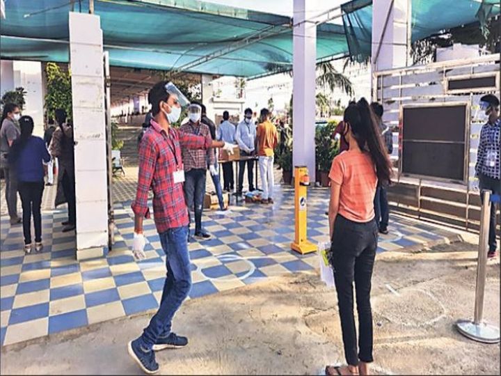 कोविड पीड़त छात्रों के साथ धोखा, एनटीए ने जेईई मेन-2 लिए बिना ही जारी कर दी ऑल इंडिया रैंक