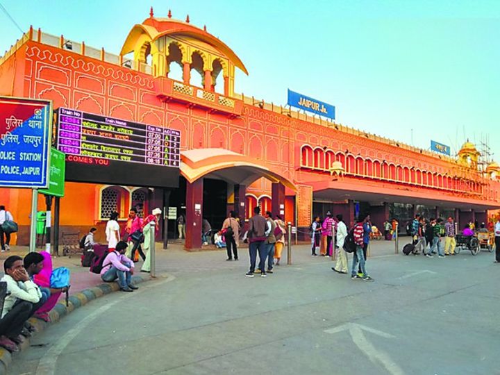 जयपुर मंडल ने टीए जैसे भत्ते नहीं देने पड़ें इसलिए 100 लोगों का नियम विरुद्ध जबरन फुलेरा ट्रांसफर किया