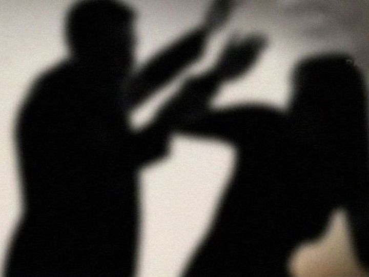 घर में घुसकर विवाहिता से ज्यादती का प्रयास