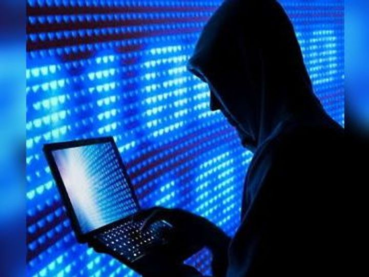 फर्जी क्रेडिट कार्ड के जरिए खाते से निकाले सवा लाख रुपए