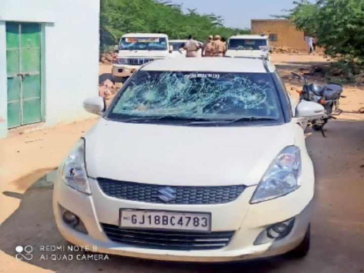 खूनी रंजीश:सरपंच चुनाव के नतीजे के बाद दो गुट भिड़े, आधा घंटा चला खूनी संघर्ष, पत्थर फैंके, 8 लाेग घायल