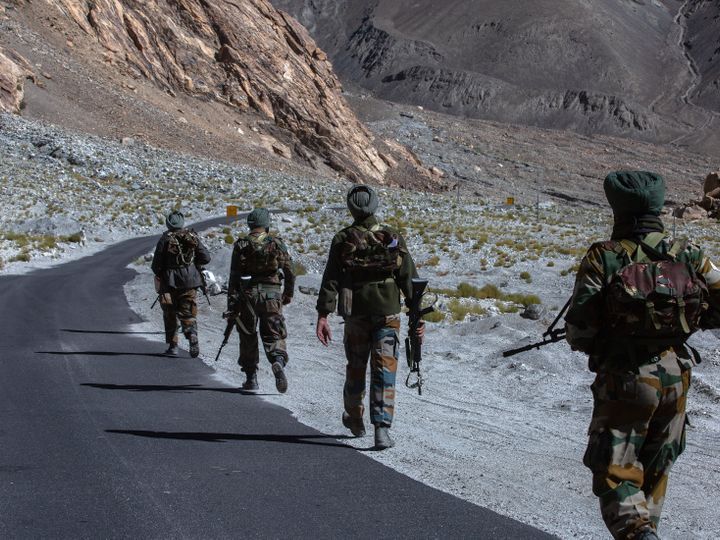 भारत-चीन के बीच सातवें चरण की मिलिट्री बातचीत का एजेंडा तय करने के लिए आर्मी अफसरों और नेताओं की चर्चा हुई, अगली मीटिंग 12 अक्टूबर को होगी 2 ladakh 1602270664