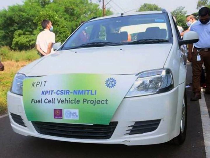 indias first hydrogen fuel cell car undergoes succ 1603085184