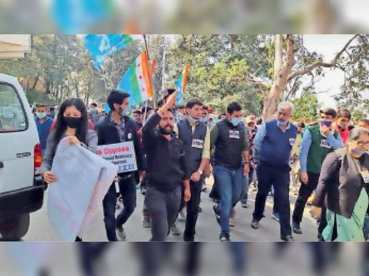 22himachal dak pg4 0 1603396326