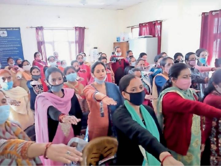 orig 22himachal dak pg4 0 1 1603404591