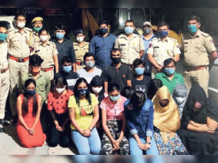 सेक्स रैकेट सवीना में आरएसजी कॉम्प्लेक्स के फ्लैट में जिस्मफरोशी, 11 युवतियां, 6 युवक गिरफ्तार