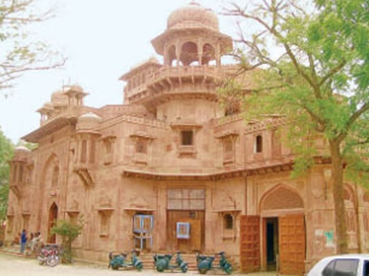 शिक्षा विभाग: पदोन्नत व्याख्याताओं को अभी तक नहीं मिली पोस्टिंग, 13 हजार शिक्षकों के तबादलों भी अटके