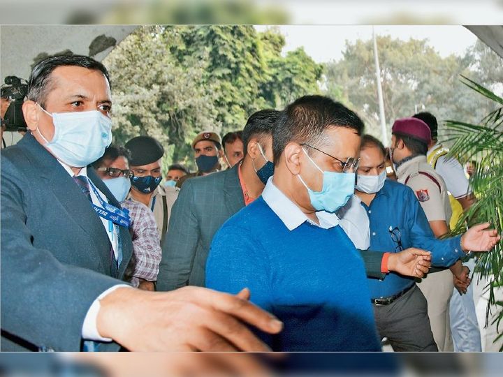 कोरोना से 'आप' का बचाव: केजरीवाल ने कहा -दो दिनों में 663 आईसीयू बेड बढ़ाए, जीटीबी में भी बढ़ेंगे 232 आईसीयू बेड 3 कोरोना से 'आप' का बचाव: केजरीवाल ने कहा -दो दिनों में 663 आईसीयू बेड बढ़ाए, जीटीबी में भी बढ़ेंगे 232 आईसीयू बेड 3