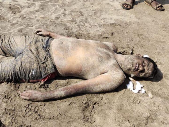 Khaskhabar/Ratnagiri के अरब सागर में डूबा पुणे के पिकनिकर्स का एक समूह। छह लोग अंजर्ले समुद्र तट से अरब सागर में डूब गए, जबकि तीन लोगों को स्थानीय लोगों द्वारा बचाया गया। पुलिस ने इसकी जानकारी दी। यह घटना शुक्रवार
