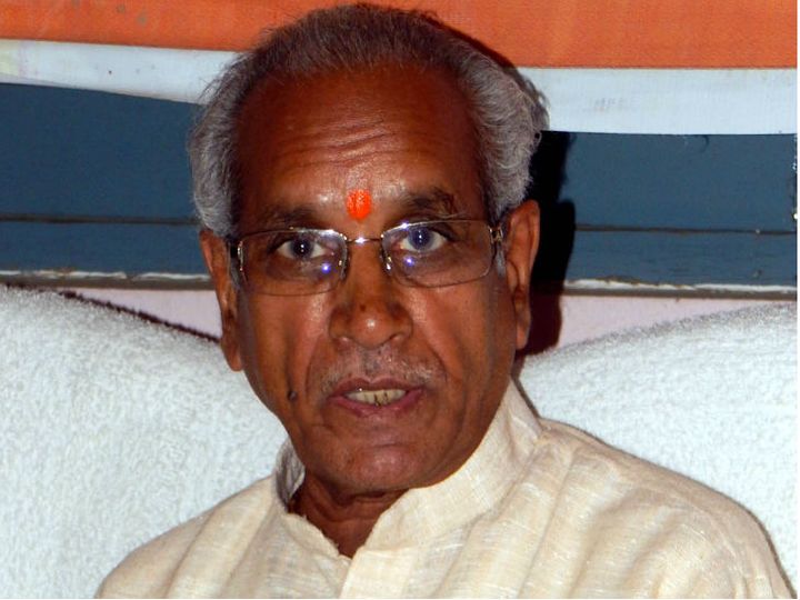 विश्व हिंदू परिषद (VHP) के केंद्रीय उपाध्यक्ष चंपत राय। - Dainik Bhaskar