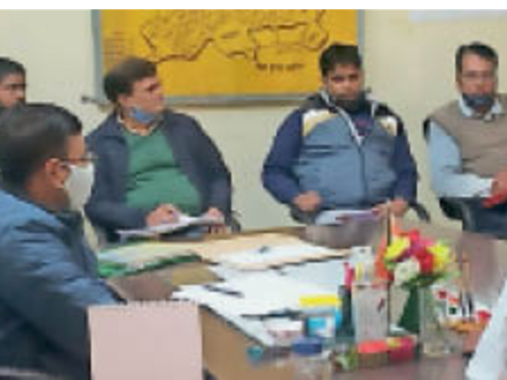 डीग के गांवों में भी जल्द पहुंचेगा चंबल का मीठा पानी, एसडीएम ने दिए निर्देश