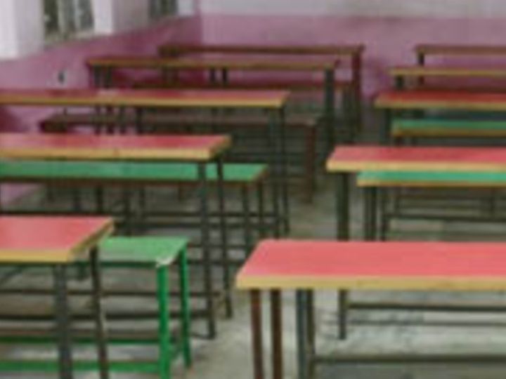 कलेक्टर ने जारी की नई गाइडलाइन:थर्मल स्क्रीनिंग के बाद ही मिलेगी एंट्री, स्टूडेंट्स की तबीयत बिगड़ी तो स्कूल और कोचिंग वालों को अपने खर्चे पर कराना होगा इलाज