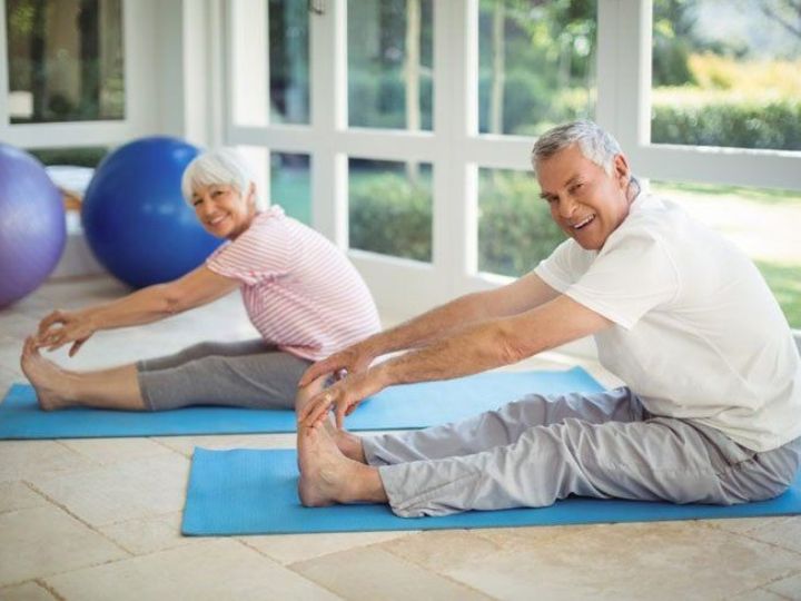 नई रिसर्च: हाई ब्लड प्रेशर से परेशान हैं तो 30 मिनट की स्ट्रेचिंग एक्सरसाइज करें