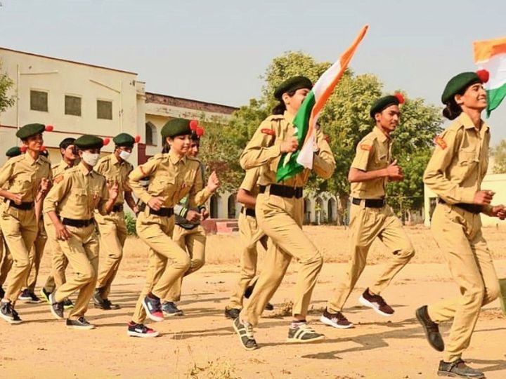 सैनिक स्कूलों में नए सत्र से बेटियां भी पढ़ेंगी, शुरूआत ही कड़े संघर्ष से; एक सीट के लिए 63 के बीच होगी टक्कर