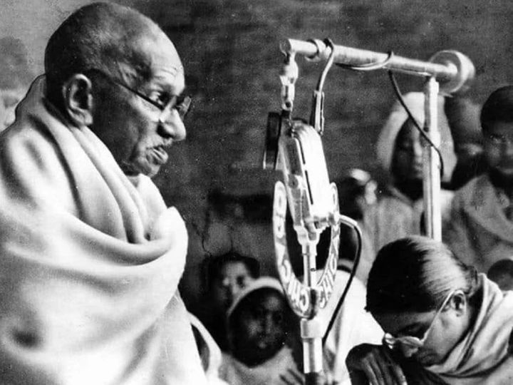महात्मा गांधी। - Dainik Bhaskar