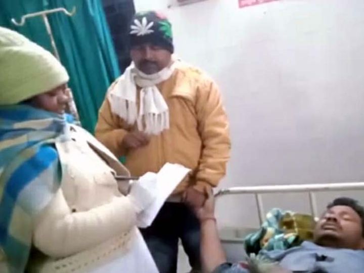 घायलों का प्रारंभिक इलाज सामुदायिक स्वास्थ्य केंद्र, बरहरवा में किया गया। - Dainik Bhaskar