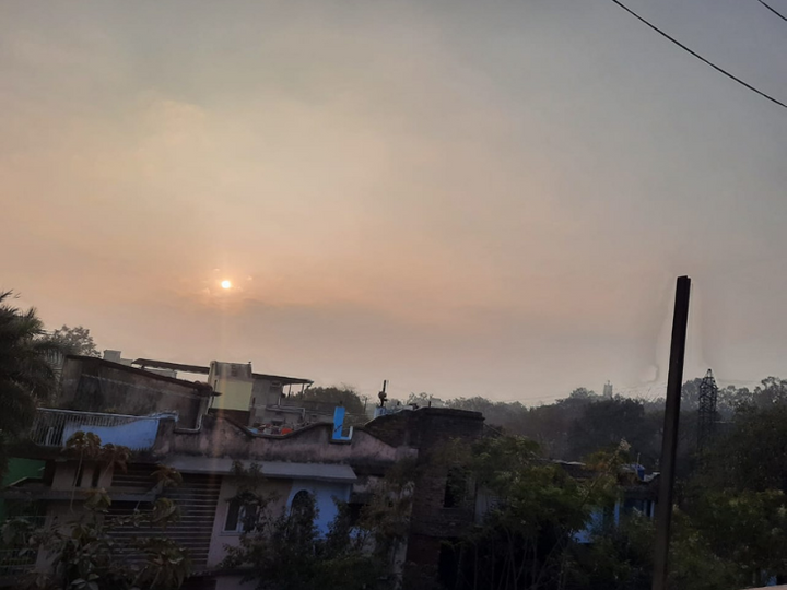 पिछले 24 घंटे में रांची का अधिकतम तापमान 26.8 डिग्री सेल्सियस और न्यूनतम तापमान 12.5 डिग्री सेल्सियस दर्ज किया गया। (फाइल) - Dainik Bhaskar