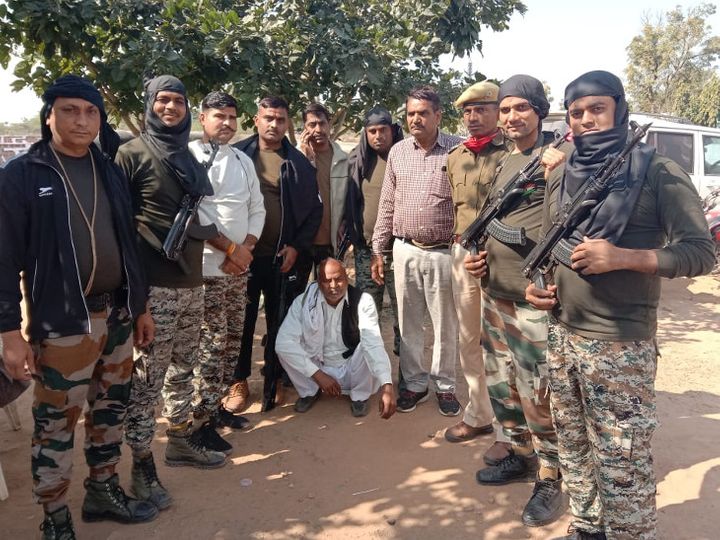 5 हजार का इनामी बदमाश पकड़ा मध्यप्रदेश के मुरैना से विस्फोटक और हथियार रखने का आरोपी धौलपुर में गिरफ्तार, 5 साल से था फरार