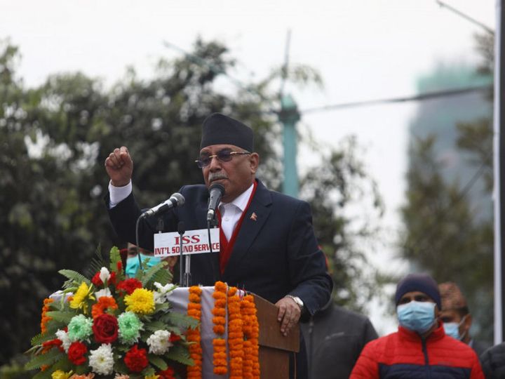 बुधवार को काठमांडू में एक बड़ी रैली को संबोधित करते पुष्प कमल दहल प्रचंड। वे दो बार नेपाल के प्रधानमंत्री रह चुके हैं। - Dainik Bhaskar