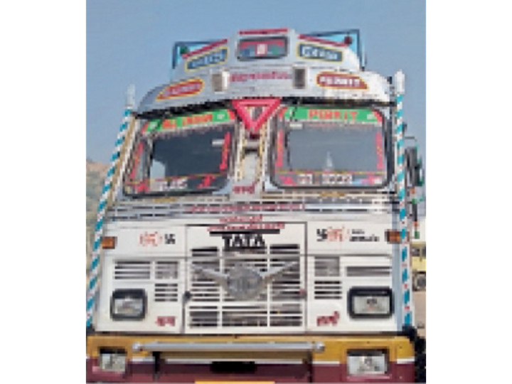 अंतरराज्यीय चोर गिरोह पकड़ाया पेट्रोल मिक्स डीजल से 120 की स्पीड में दौड़ाया ट्रक, मालिक ने 3000 किमी पीछा कर पकड़ा