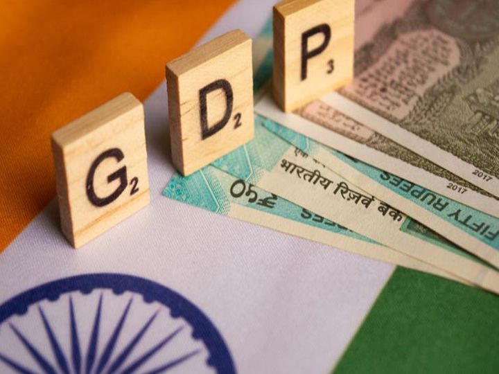 राज्यों के पास पैसा नहीं है और वे पूंजीगत खर्च घटा रहे हैं - Dainik Bhaskar