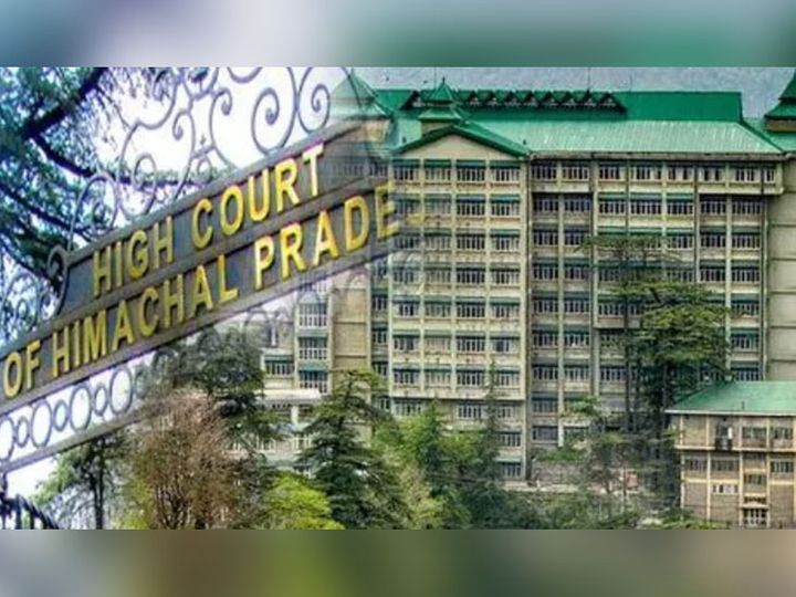 शिमला स्थित हिमाचल प्रदेश हाईकोर्ट ने इंटर कास्ट मैरिज के विरोध के एक मामले में बड़ा फैसला सुनाया है। -फाइल फोटो - Dainik Bhaskar