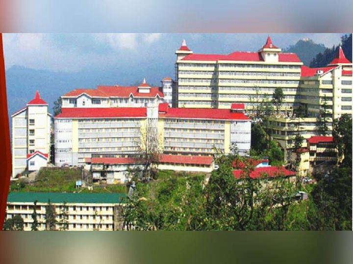 हिमाचल प्रदेश के शिमला स्थित इंदिरा गांधी मेडिकल काॅलेज अस्पताल। -फाइल फोटो - Dainik Bhaskar