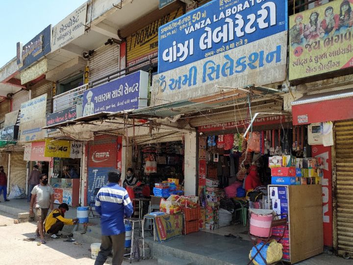 In Vadodara, shops reopened in the morning with the government's