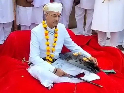 What is the Rajtilak ceremony dispute in Udaipur's royal family; how ...