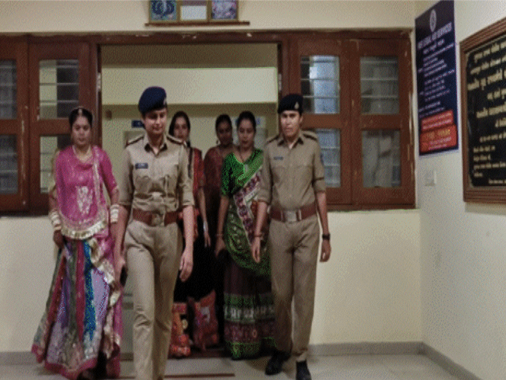 women power shines during navratri bhaskar shows how police she team ...