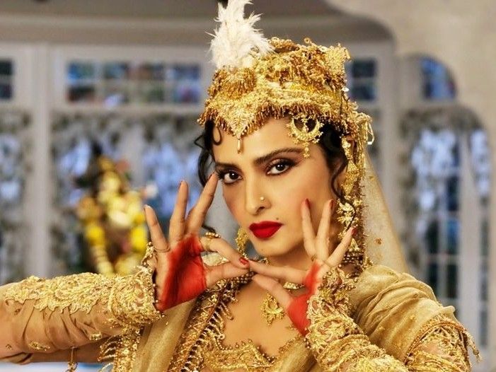 Rekha@71, Shashi Kapoor had called her a dark-fat actress
