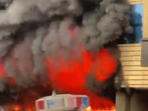fire erupts in kota scooty bike and e rickshaw showroom flames rise ...