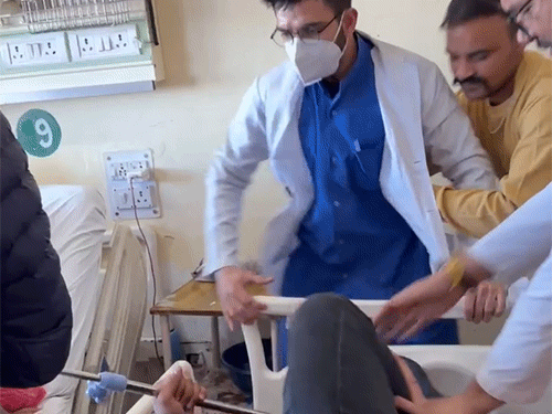 Doctor accused of assaulting patient at Shimla hospital: Violent ...