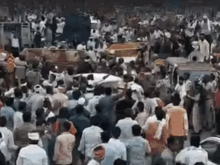 Farmers Protest Bhopal | Moong Procurement & Fertiliser Demands; CM ...