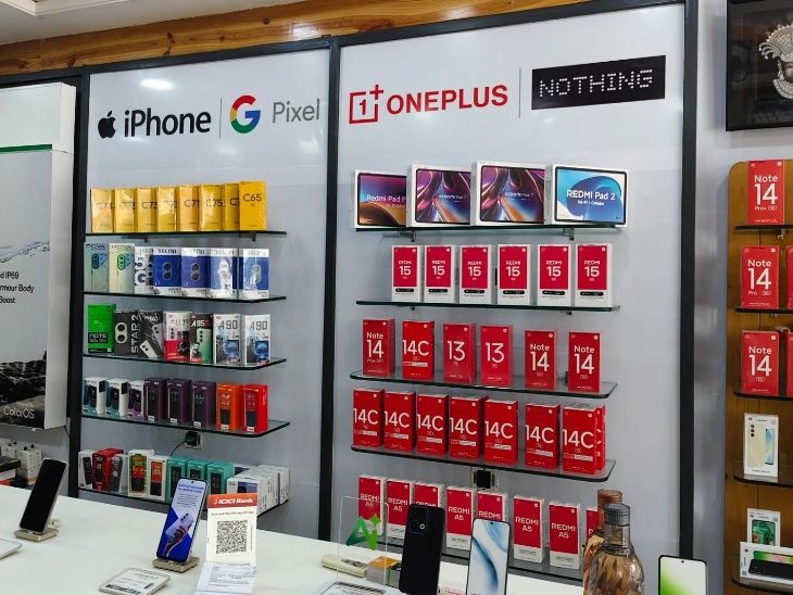 Gujarat loan-phone scam crosses 100 cases: Gang targets expensive mobile phones by luring poor people into taking loans - Ahmedabad News