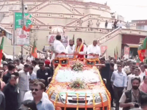 Ajmer BJP candidate holds camel roadshow despite ban: CM Bhajanlal Sharma says in Jaipur, ‘love jihad’ problem eliminated - Rajasthan News