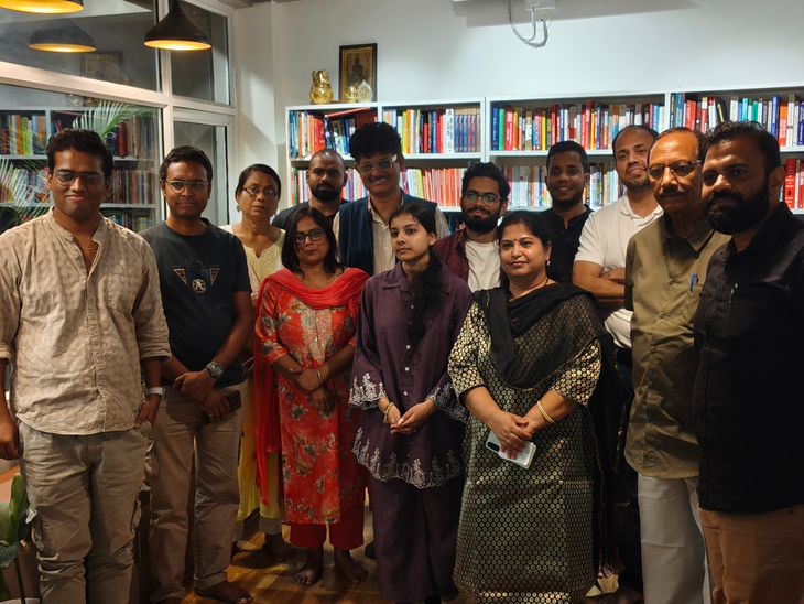 Sahitya Samvad discusses changing relationship between language and society: Characters from ‘Mahabhoj’ and ‘Raag Darbari’ recalled; writers stress on reading - Jabalpur News