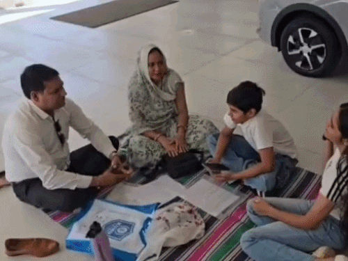Car reads, ‘I bought this donkey for ₹12 lakh’:Officer's family protests over faulty Tata EV; settlement reached