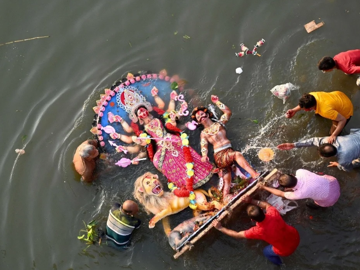 Taki immersion: Durga Puja connects India and Bangladesh