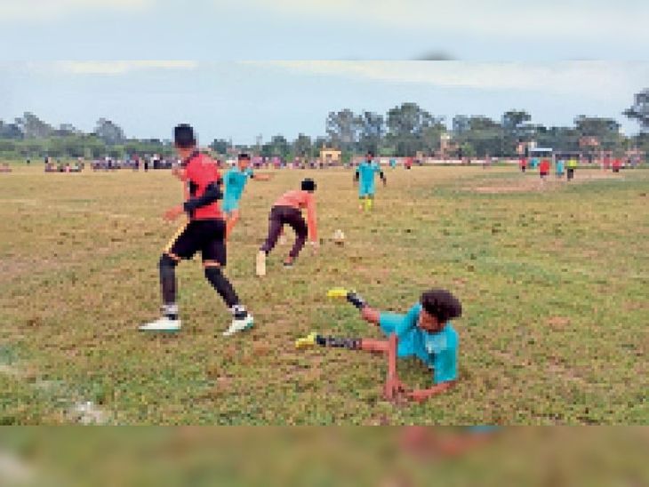 National Oxygen 2 defeated Risers Club Ambulance 5–1, football ...
