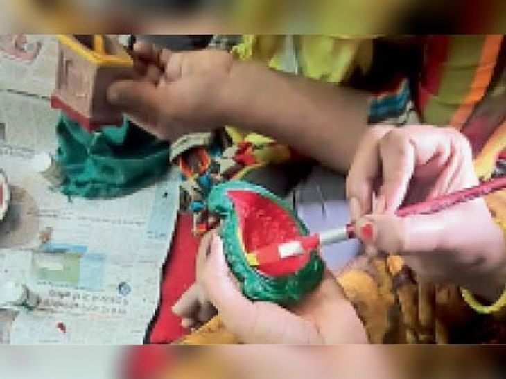 Make home furnishings with unusable items | नि:शुल्क प्रशिक्षण ...