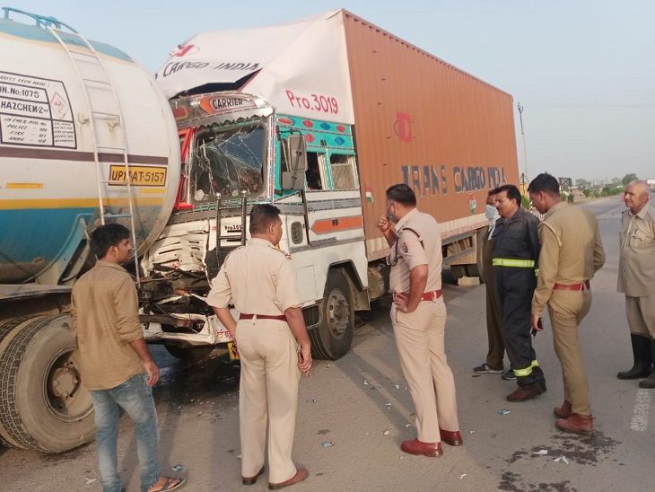 Mathura LPG Gas Tanker Accident: Truck collides with LPG gas capsule ...