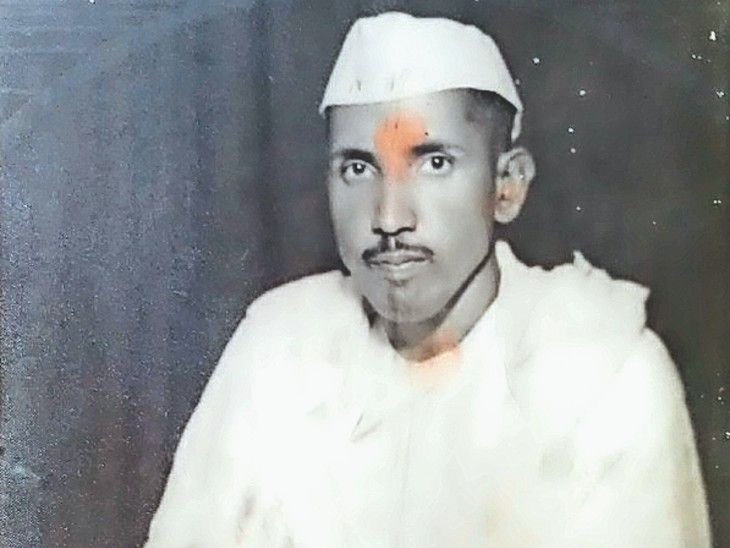 Fighter Moti Ram had jumped into the freedom movement by resigning from ...