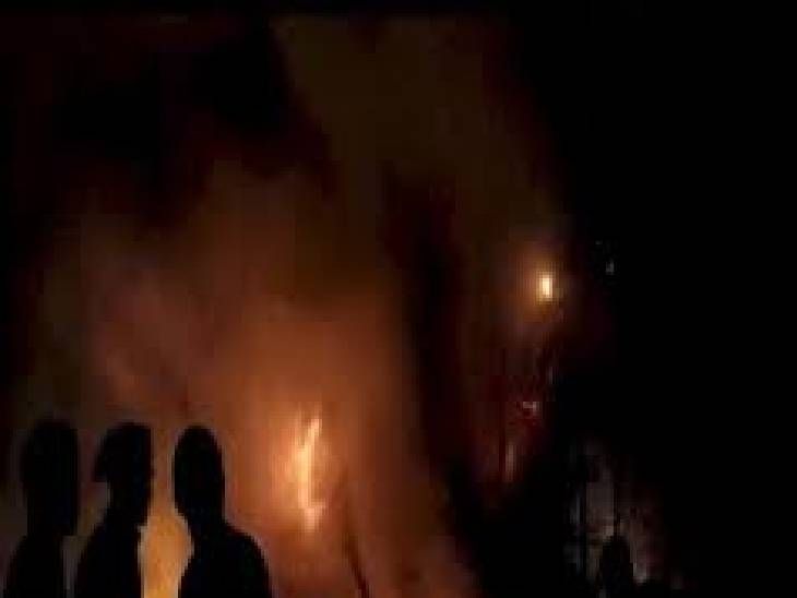 The family members saved their lives by running away, the fire brigade ...