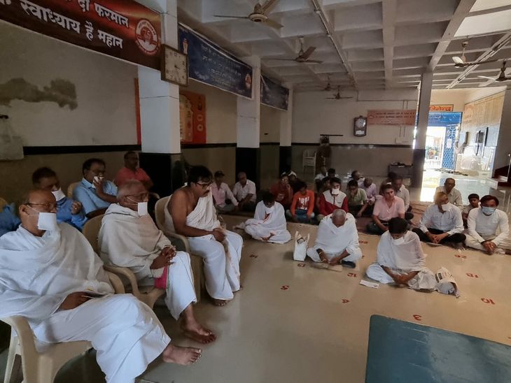 Devotees also coming from Chhattisgarh in the Mon Mangal Path