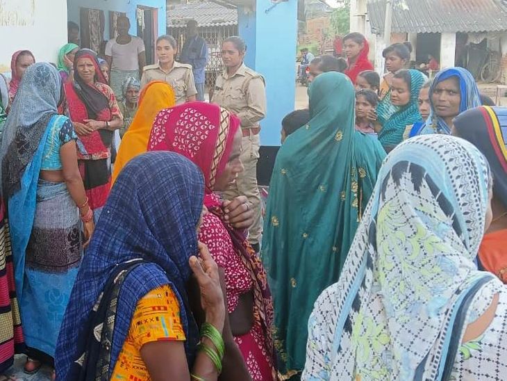 Police personnel gave information about women empowerment in Kathala Bazar